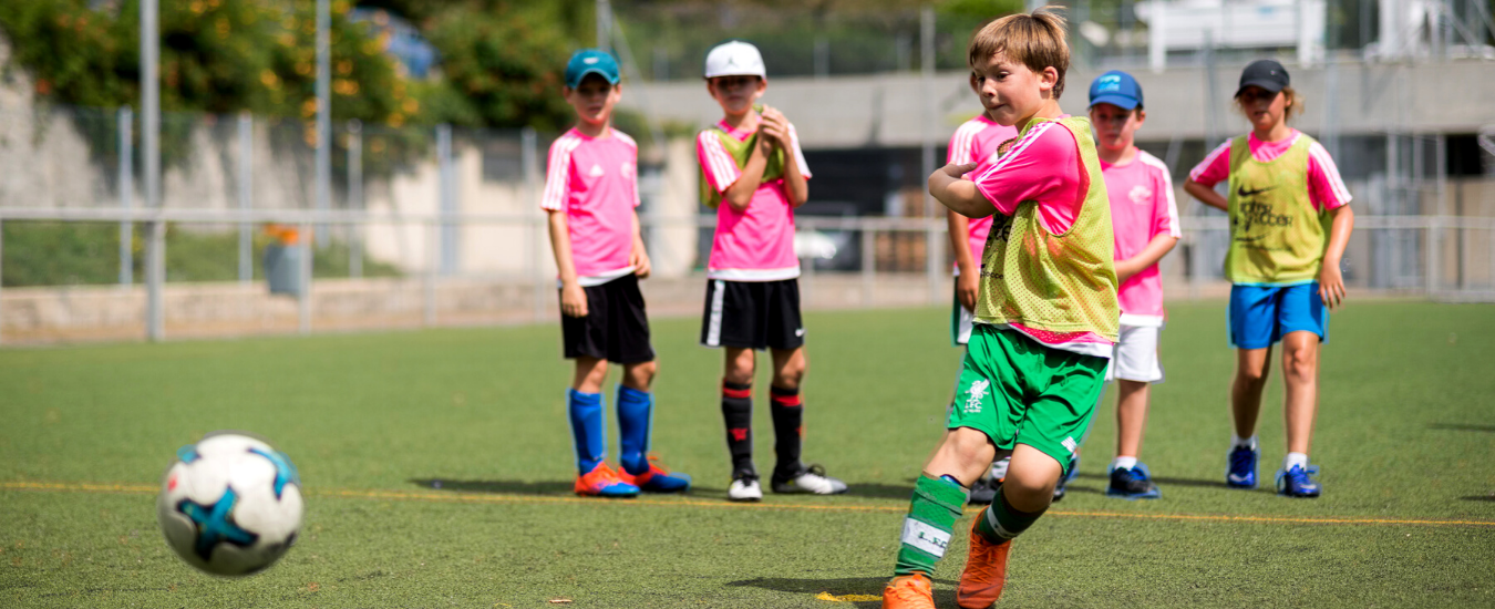 Football – Sport des enfants J+S: Au centre, il y a l'enfant »