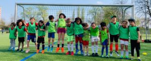Ganztägige Fußball-Sommercamps