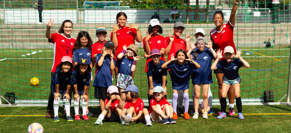 Fußball nur für Mädchen InterSoccer