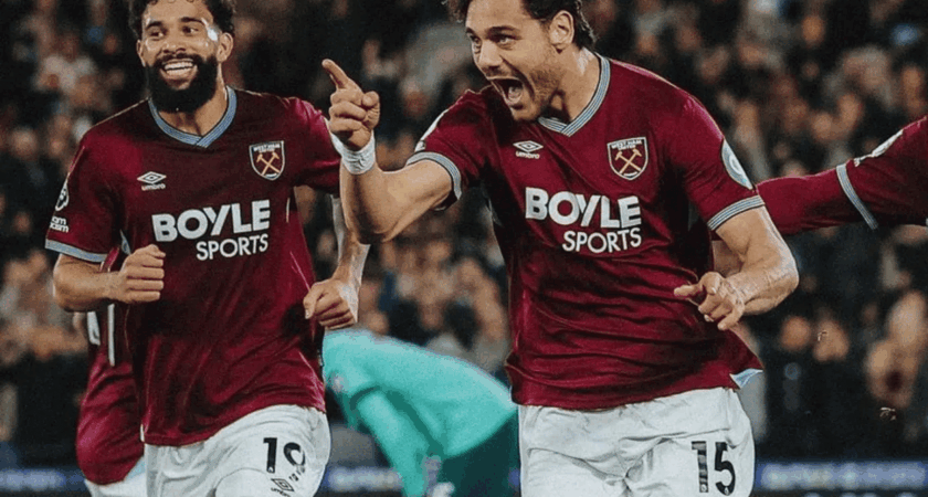West Ham celebrating a goal